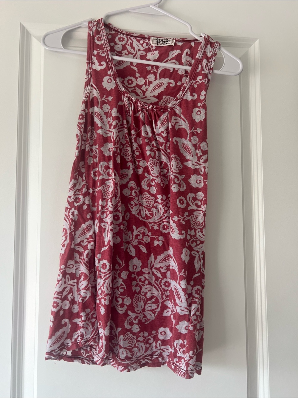 Pathway pink floral flowy tank, S